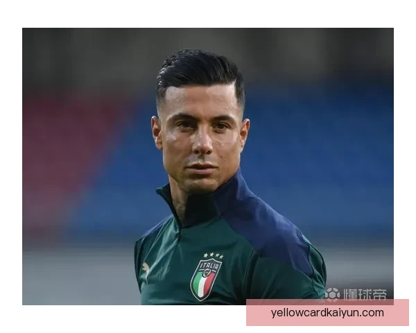 标准列日主帅风格逐渐显现，战术灵活性备受关注