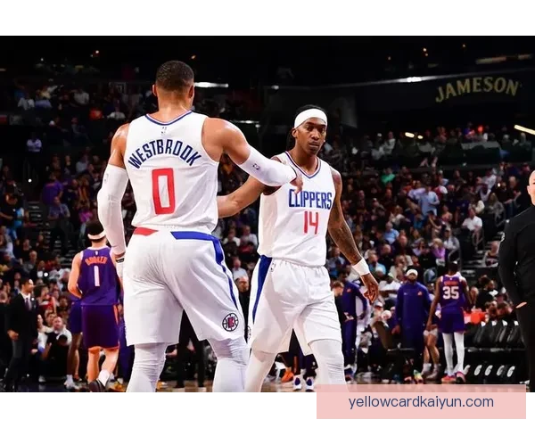 雷恩边路进攻状态回暖，攻防表现值得关注