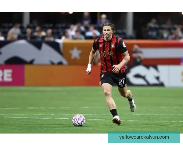 恩里克战术适应能力持续提升，备受关注的战术灵活性彰显球队竞争力